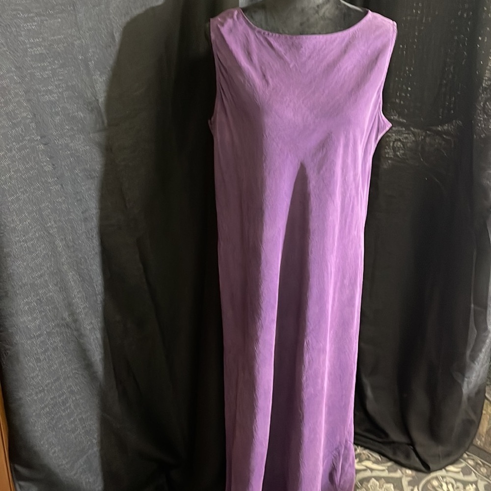 Fabulous Eileen Fisher Silk Ensemble. Long Sheath dress with long Sheer coat. - Picture 7 of 9